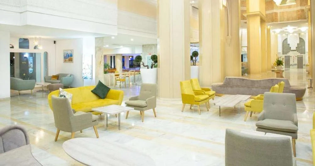 Hotel Marhaba Palace ou similar
